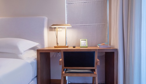 Standard Double Room, 1 Queen Bed, Balcony, Mountain View