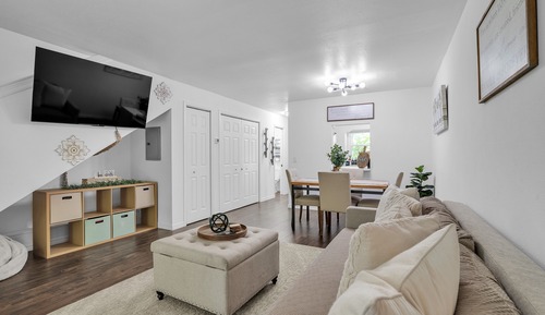 Townhome, 2 Bedrooms