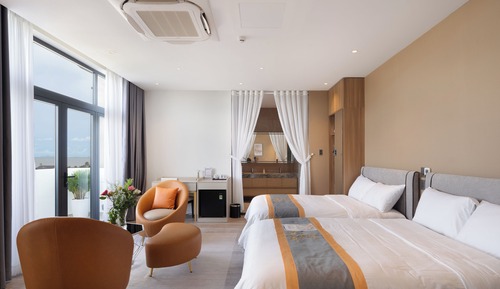 Family Double Room, Beach View