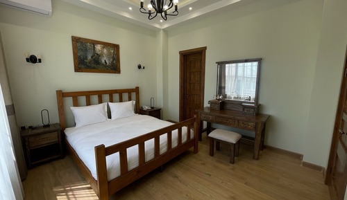 Comfort Triple Room