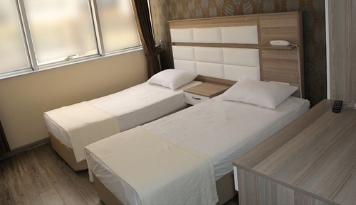 Comfort Twin Room, City View
