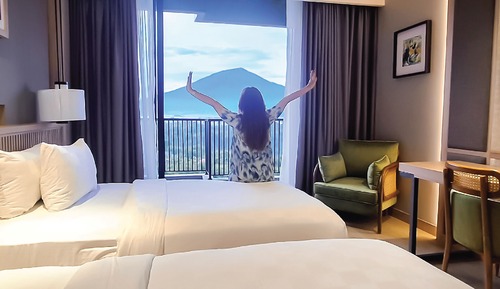 Luxury Twin Room, Balcony, Mountain View