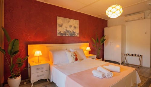 Honeymoon Room, 1 Queen Bed, Sea View