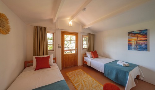 Standard Twin Room, 2 Twin Beds, Sea View