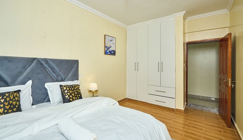 Superior Apartment