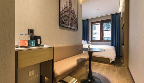 Superior Guest Room