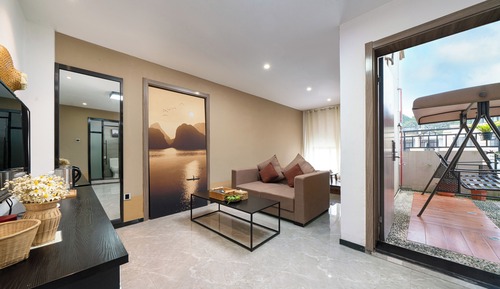 Signature Double or Twin Room, Hill View