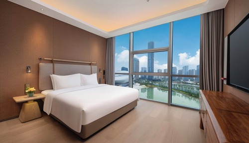 Suite, 1 Bedroom, Lake View