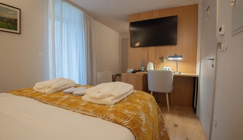 Standard Room, Courtyard View