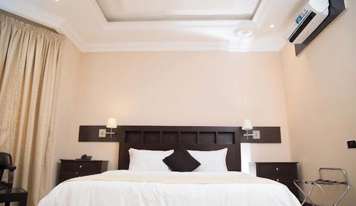 Deluxe Room, Balcony, City View