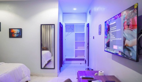 Family Apartment, Balcony, City View