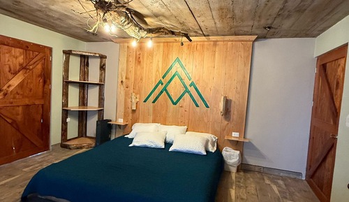 Family Cabin, Mountain View
