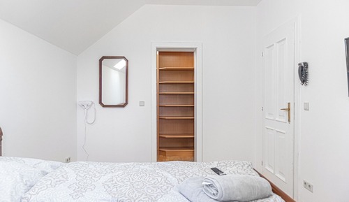 Basic Room