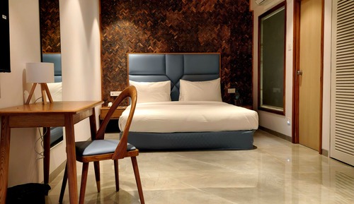 Sea View King Garden Studio Room