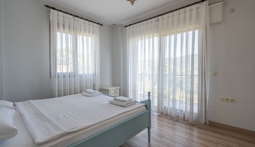 Superior Villa, 2 Bedrooms, Mountain View