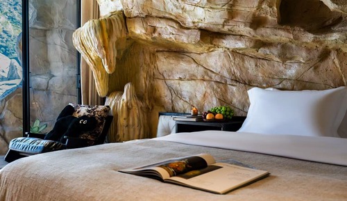 Signature Double Room, Balcony, Mountain View