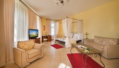 Standard Apartment