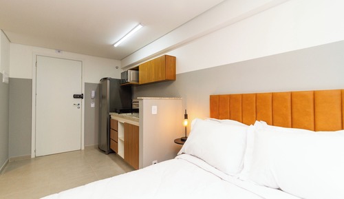 Standard Studio (548495)