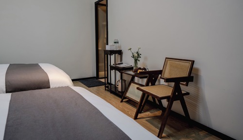 Signature Twin Room