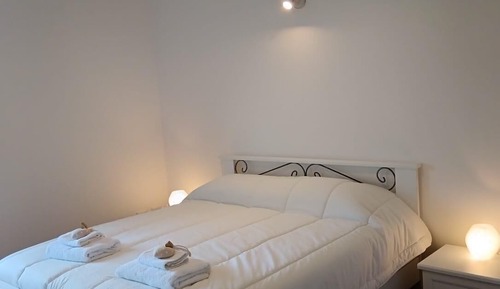 Apartment, Multiple Beds