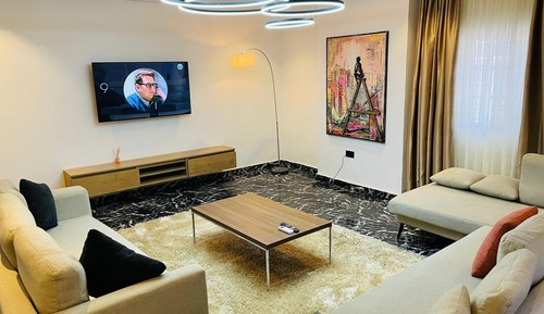 Luxury Apartment, 3 Bedrooms, Balcony, Garden View