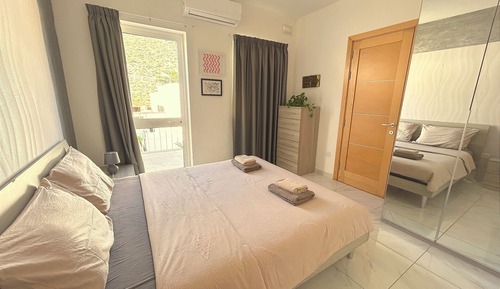 Premium Apartment, Valley View