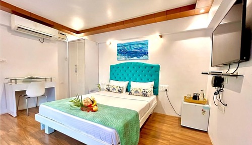 Classic Double Room