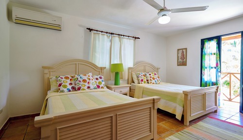 Classic Villa, 4 Bedrooms, Private Pool, Beach View