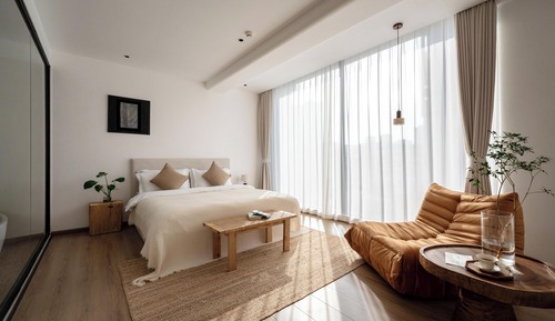 Senior Suite, Balcony, Courtyard View
