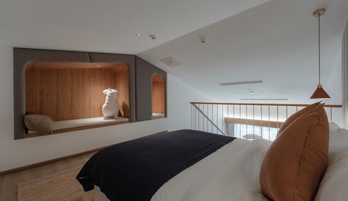 Family Duplex, Balcony, Hill View