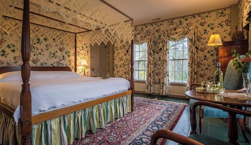 Deluxe Suite, Garden View
