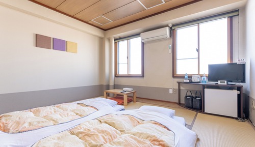 Japanese Style Room for 1~4 people, Shared Bathroom, Non Smoking