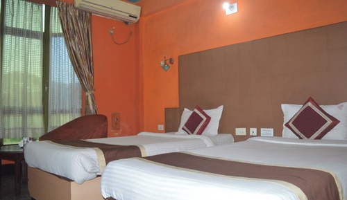 Executive Room, City View