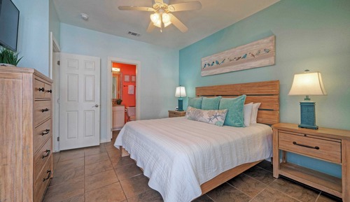 House (2 Bedrooms)