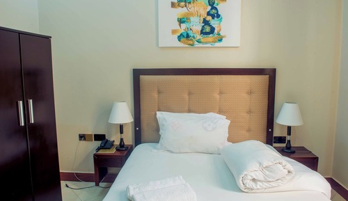 Deluxe Single Room