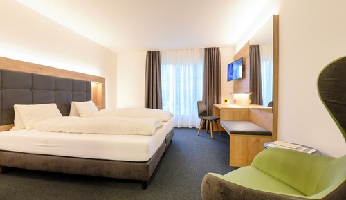 Superior Double Room, Garden View