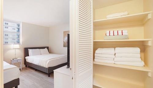 Deluxe Apartment, 1 Bedroom, Balcony, Partial Ocean View