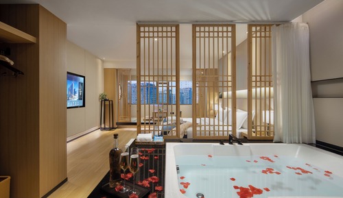 Premier Double Room, City View