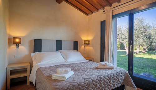 Romantic Apartment, 1 Bedroom, Garden View