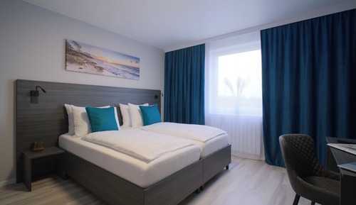 Comfort Twin Room