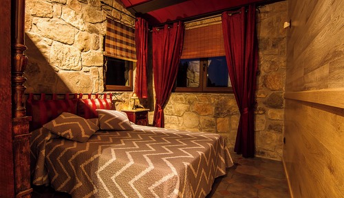 Standard Double Room, Garden View