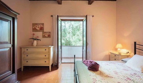 Comfort Duplex, 1 Queen Bed with Sofa bed, Patio, Garden View