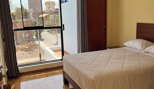 Comfort Room, Balcony, City View