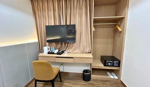 Standard Single Room