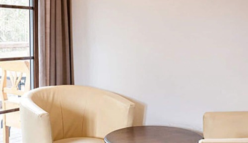 Comfort Room, 1 Bedroom, Pets Allowed, Garden View