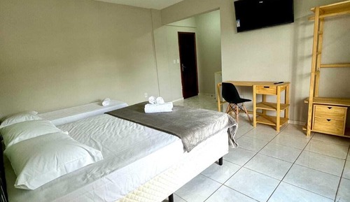 Classic Triple Room, Balcony, Mountain View