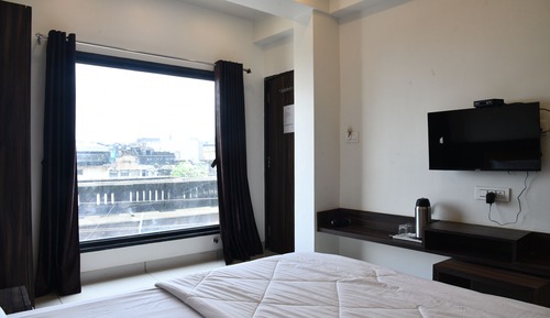 Superior Double Room, City View