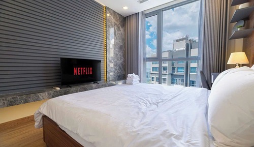 Luxury Apartment, Balcony, City View