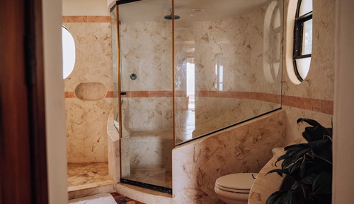 Royal Double Room, 1 King Bed, Ocean View, Oceanfront