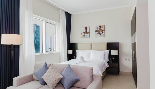 Deluxe Studio, 1 King Bed